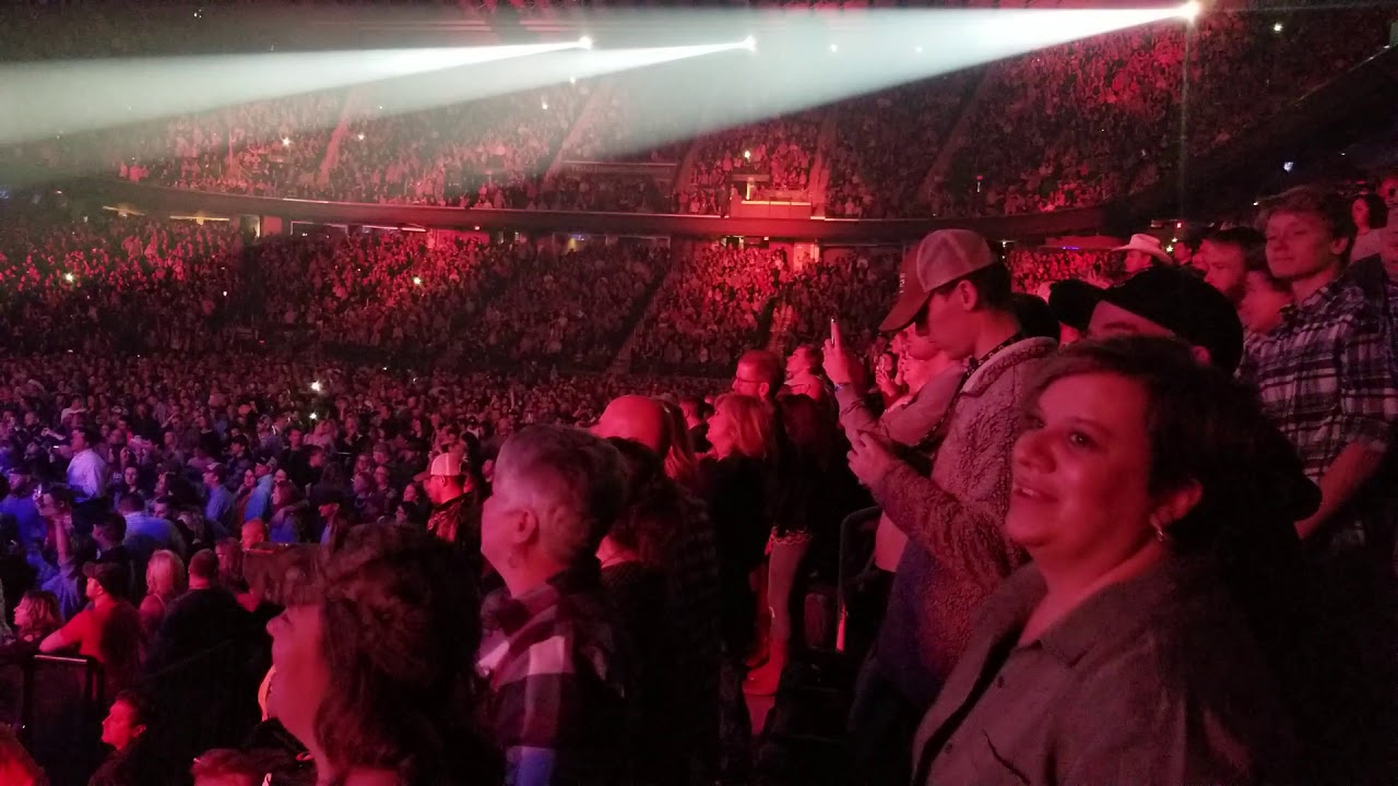 Luke Combs, Live, Homecoming
