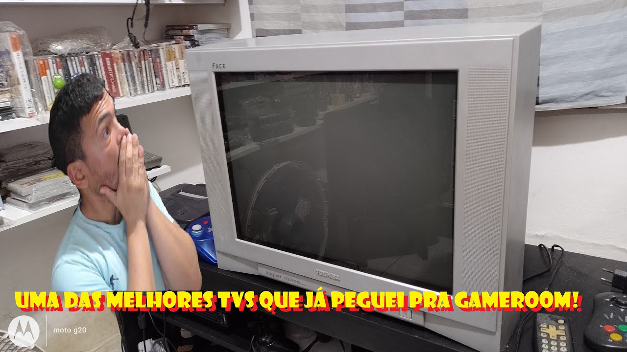 PEGUEI UMA DAS MELHORES TVS PRA SE JOGAR GAMES ANTIGOS!! TOSHIBA FACE!!!