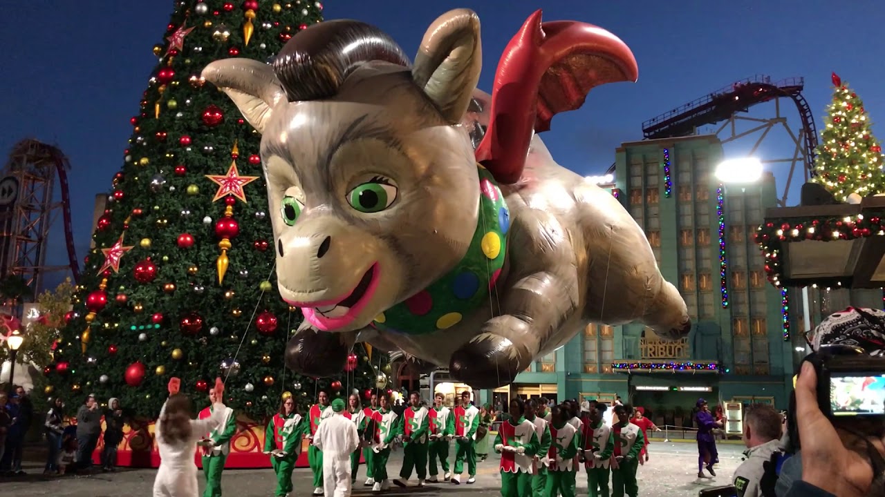 Universal Studios Orlando Macys Christmas Parade 2018