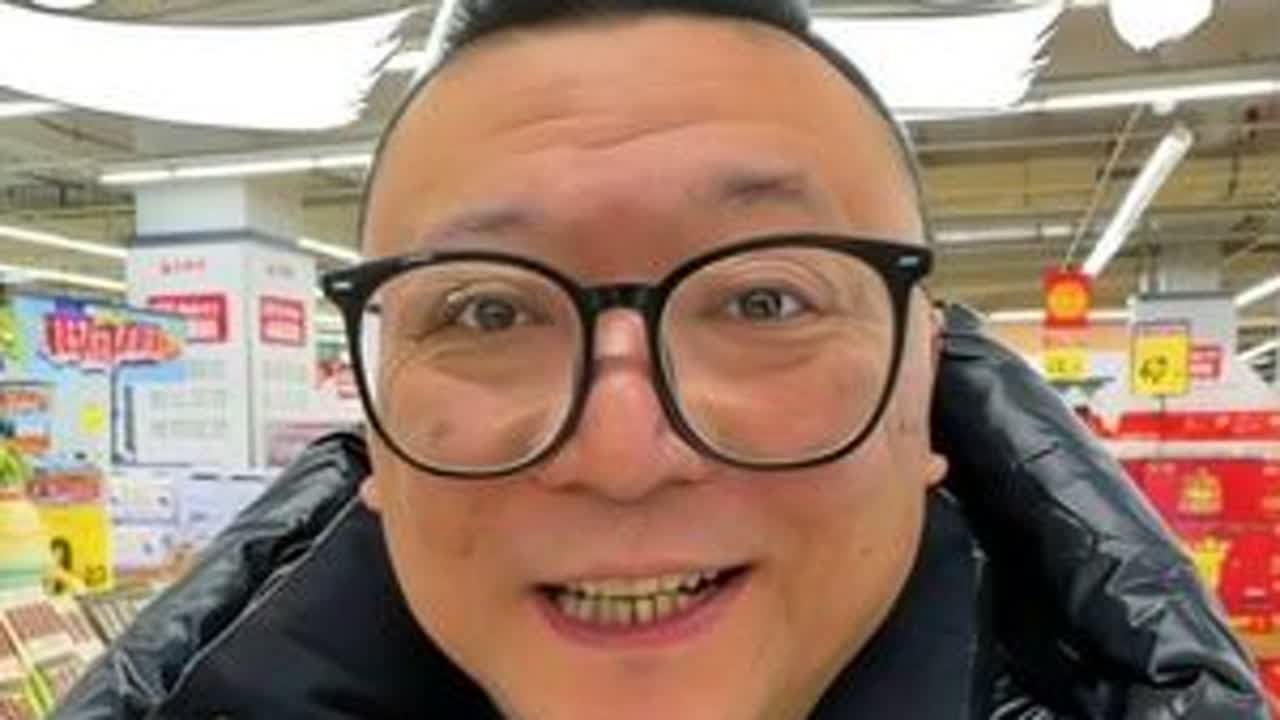 马上年底了，我去大润发超市囤货，买了好多新年礼物 #大润发低价风暴#不一样的大润发 #大润发变了#超市 #新年