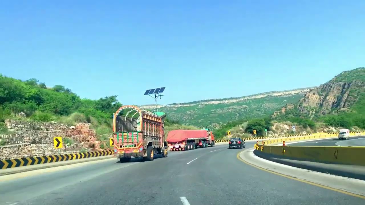 Beauty of Salt Range Kalar Kahar Motorway (M2) Islamabad to Lahore | Ghulam Mustafa GMG |