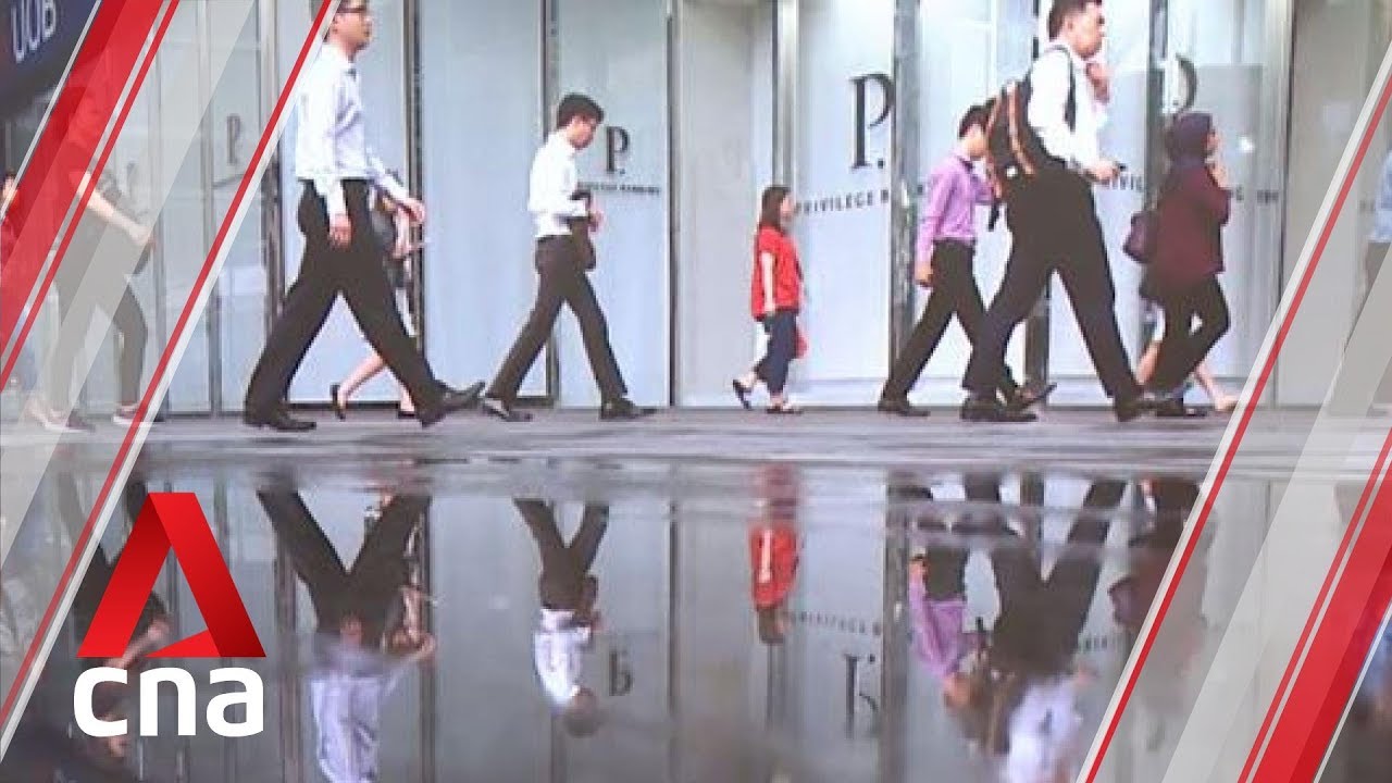 Singapore employment rate inches up but income growth slows