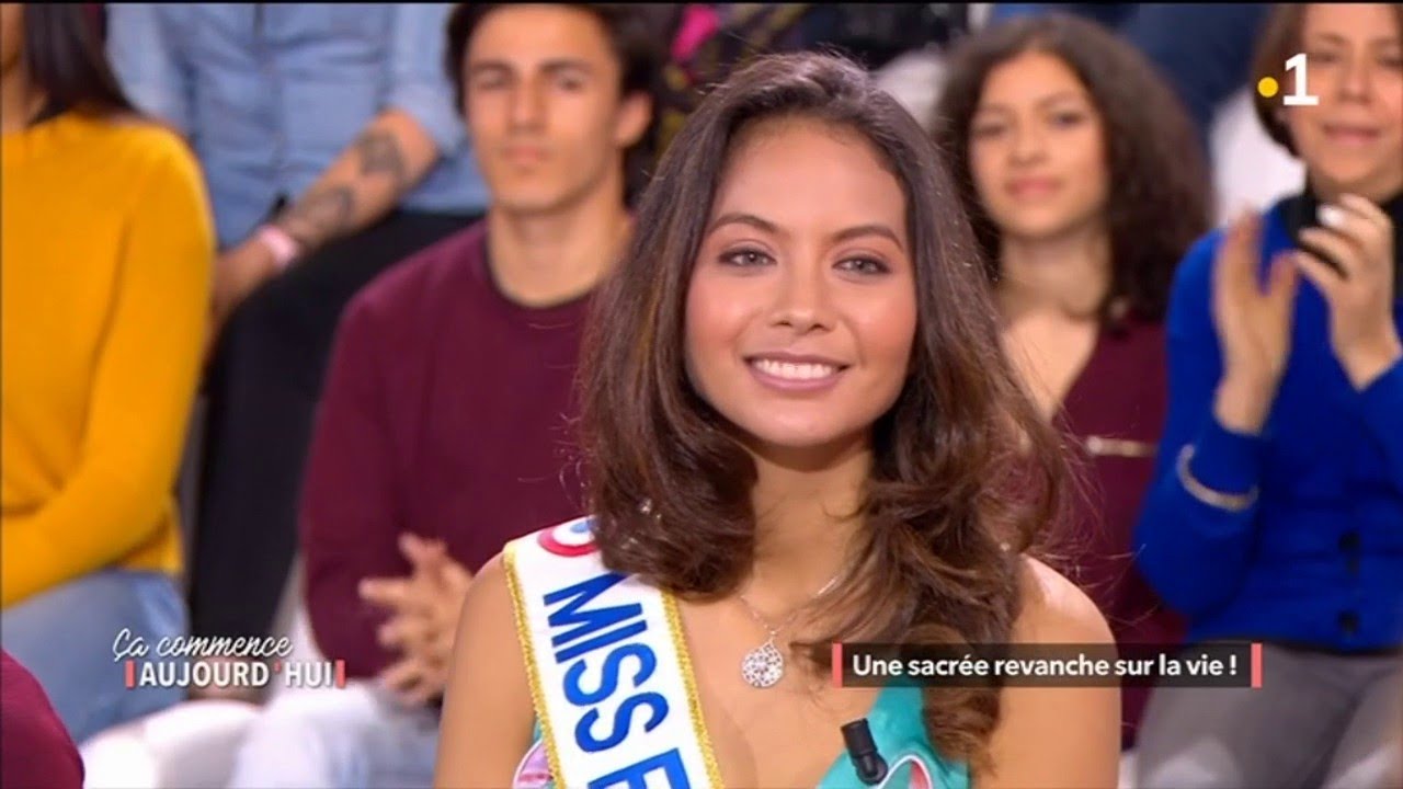 Vaimalama Chaves dans l'émission 