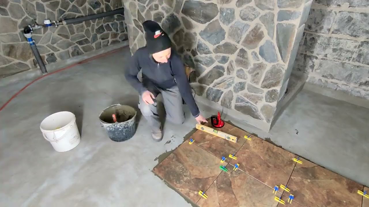 PŁYTKI PODŁOGOWE - układanie przez Agatkę, która wszystko Wam wytłumaczy