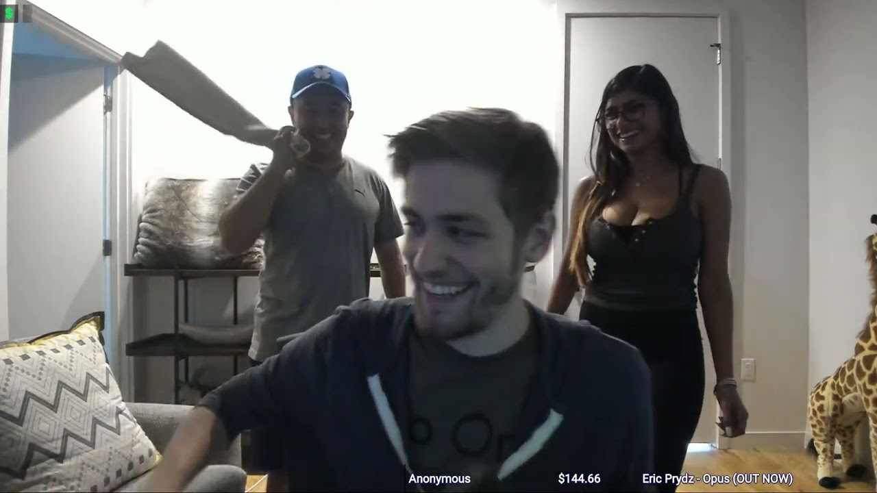 Top Twitch Clips of the Day - Compilation