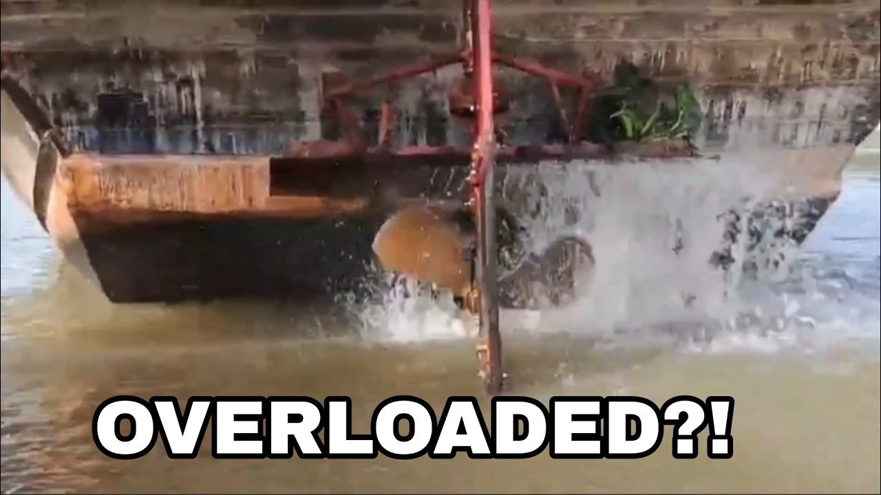 Overloaded Boat in the Rain | Dangerous River Work in Vietnam