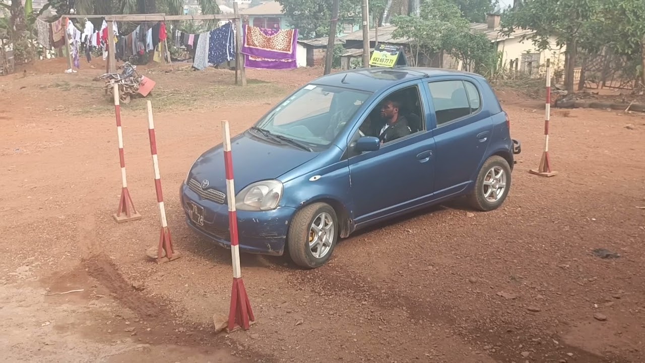How to Reverse Park |  Parallel Parking -  FOMUM DENIS Part 1