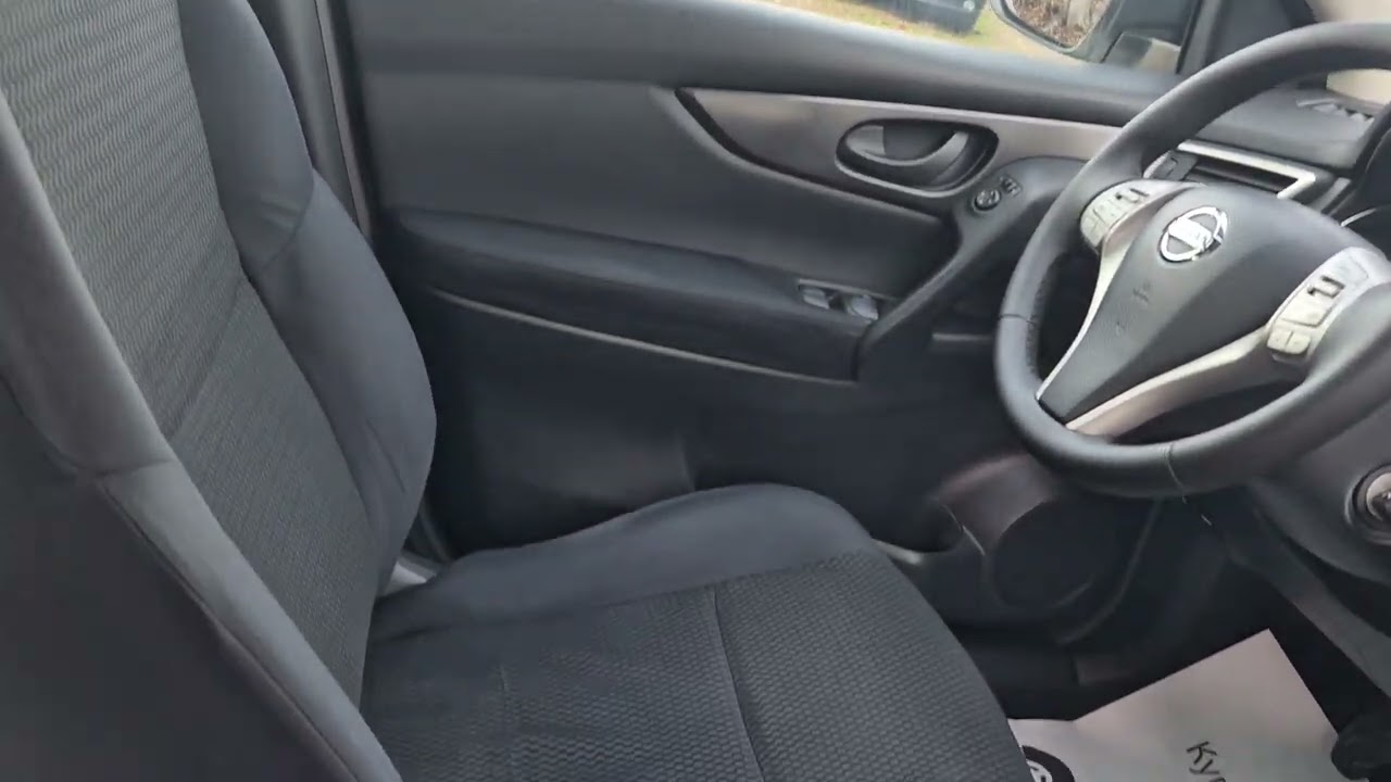 NISSAN QASHQAI 1.5DCI 2015 ВНОС ОТ ИТАЛИЯ БЕЗ РЪЖДИ И ЗАБЕЛЕЖКИ 