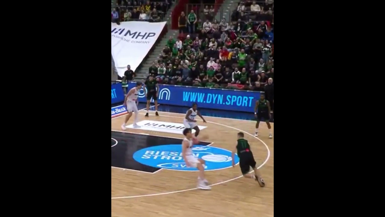 📹 Shikoni k&euml;t&euml; moment epik nga ndeshja e Trep&ccedil;&euml;s n&euml; Ludwigsburg! 🏀