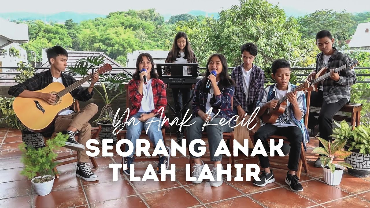 KJ 105 - Ya Anak Kecil medley Seorang Anak T'lah Lahir // GKI Mojokerto