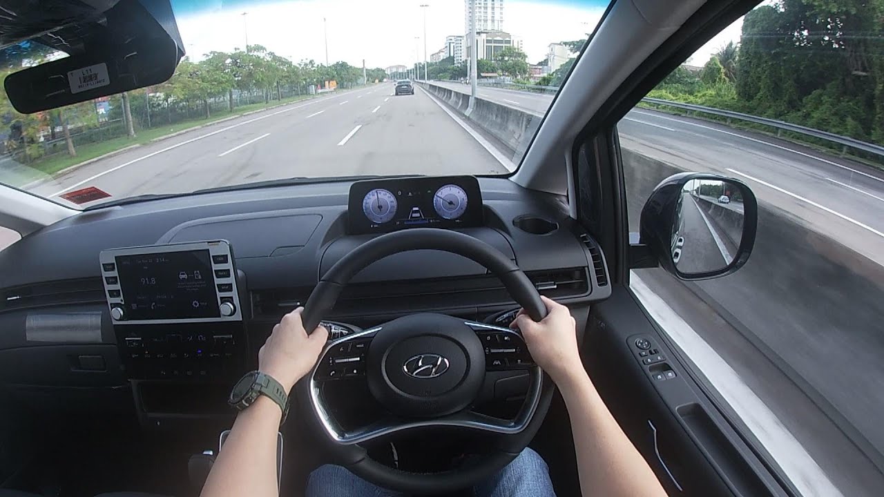 2022 Hyundai Staria 2.2D 10 Seater Max | Day Time POV Test Drive