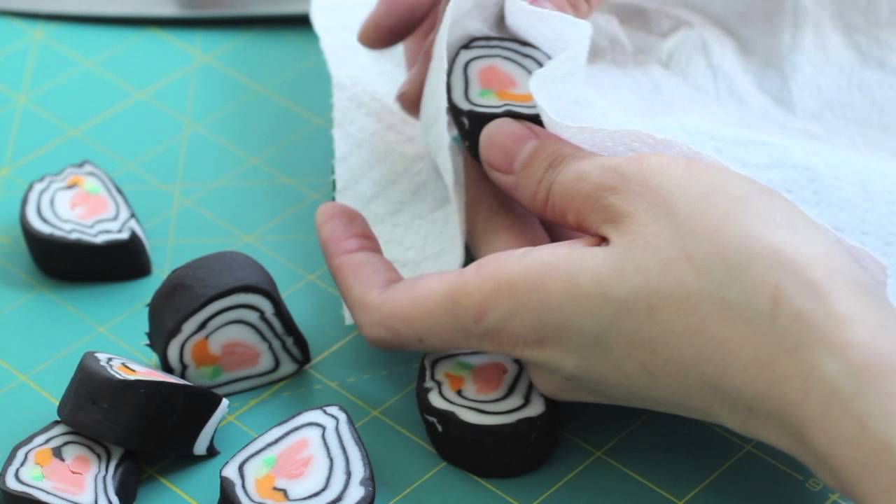 How to make Sweet Sushi Rolls