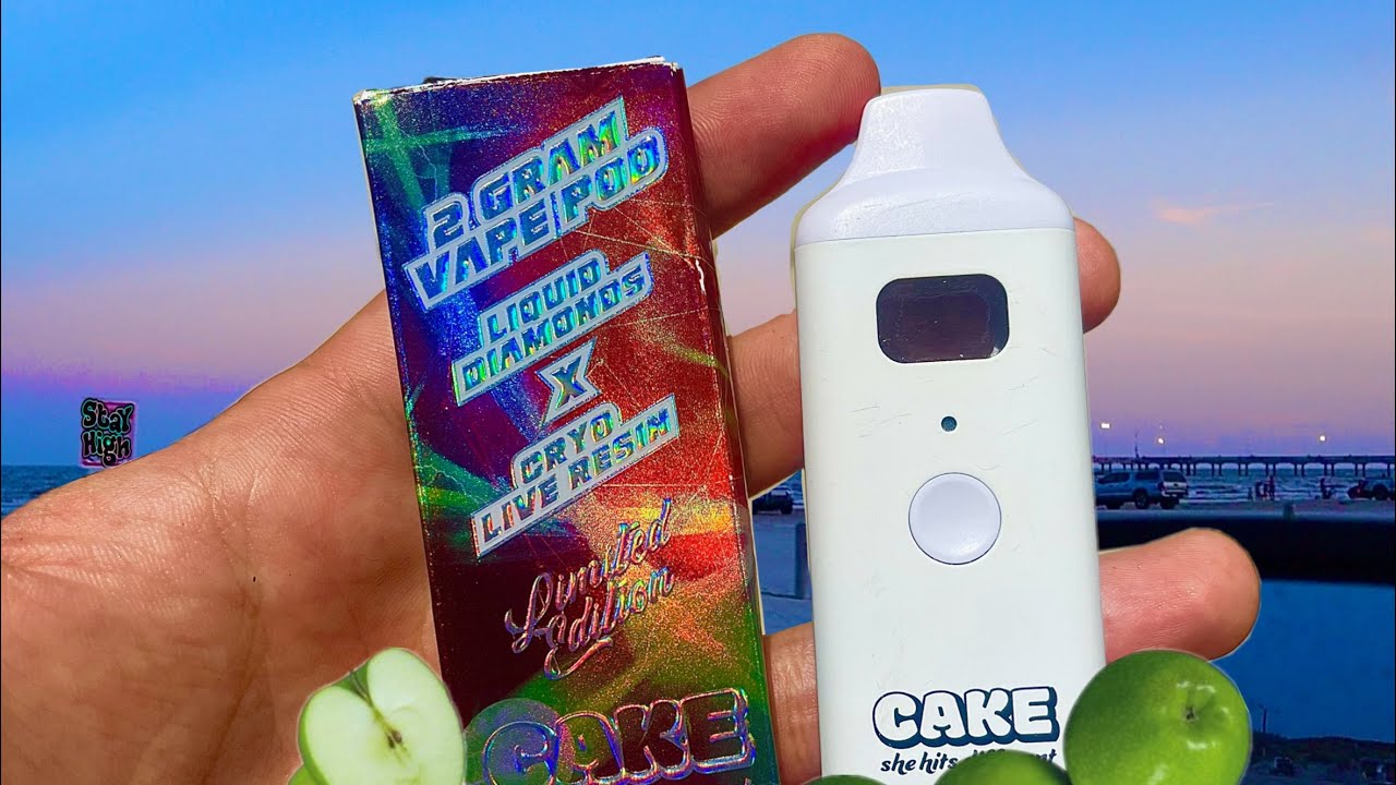 2 GRAM CAKE DISPOSABLE ~Atomic Apple🍏 *REVIEW*