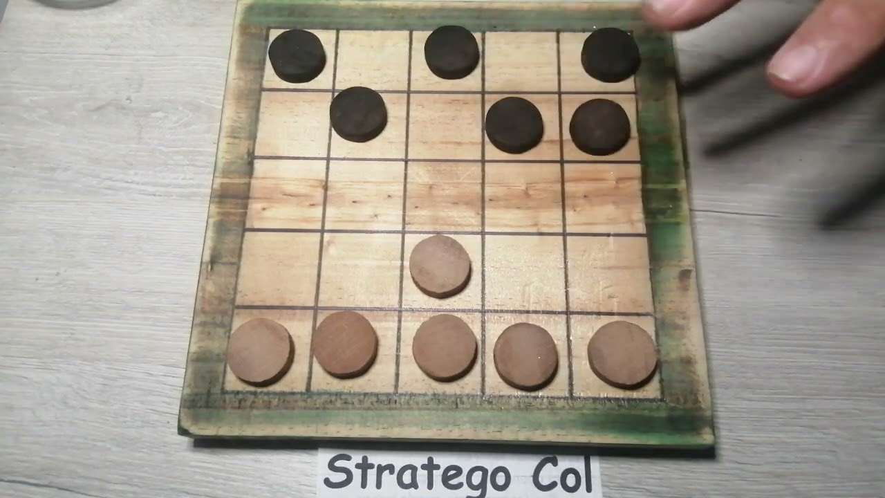 Stratego Col. Variante juego Stratego - 1001 Juegos de mesa antiguos y nuevos