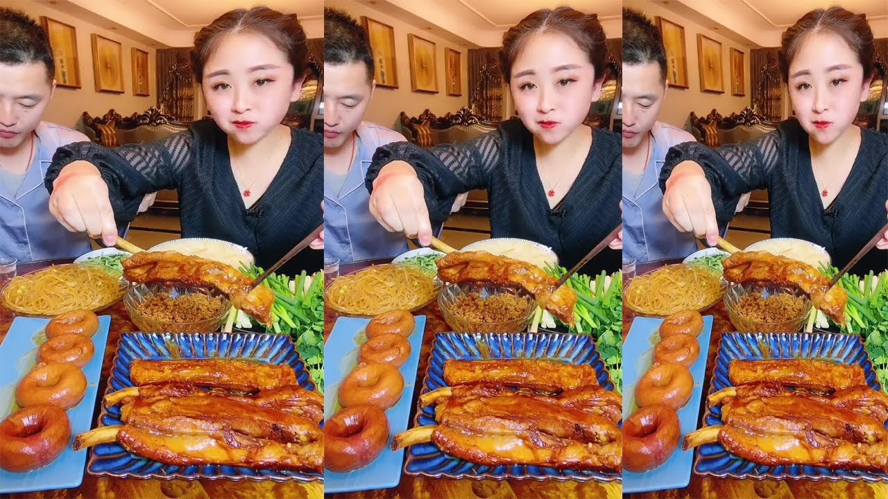 Eating Chinese Family Foo /Ingredient Spicy Pork Belly Recipe / Pig Ribs /Pig Intestine Recipe /