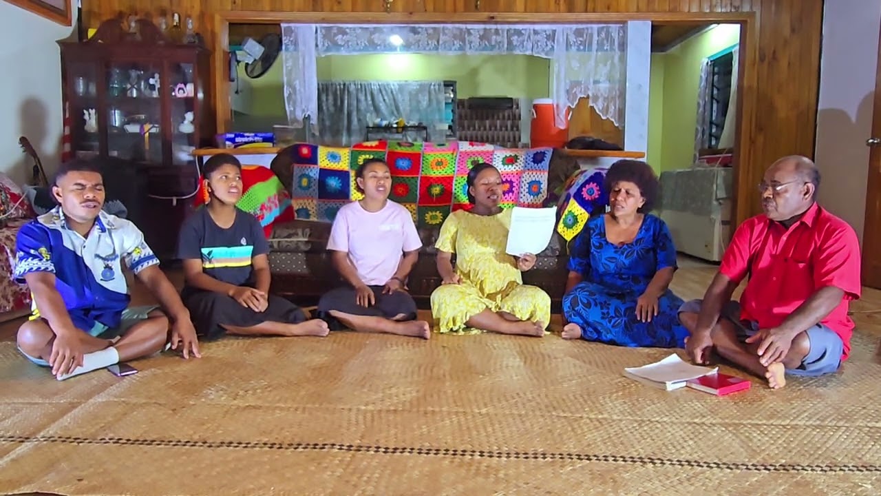 Tamaqu Au sa lako mai ena yaca i Jisu, Natabua Family Mini Choir.