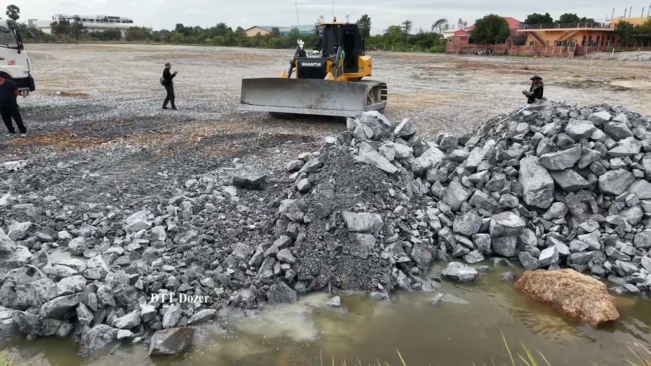 Excellent PowerFull DH17C3 Cleaning Forests For Building The Water Using Stones For Pushing Amazing