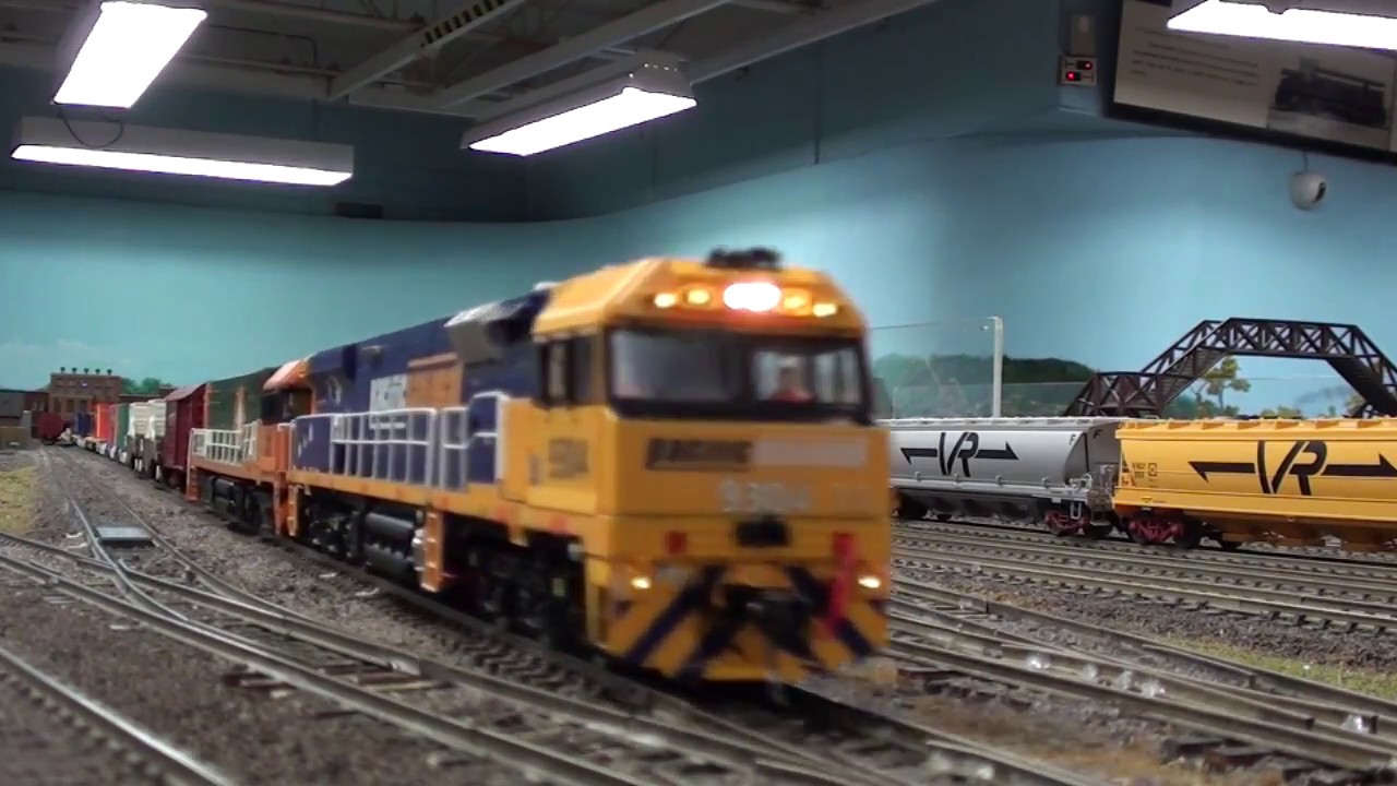 Model trains at St John part 2 - AMRA Victorian Branch