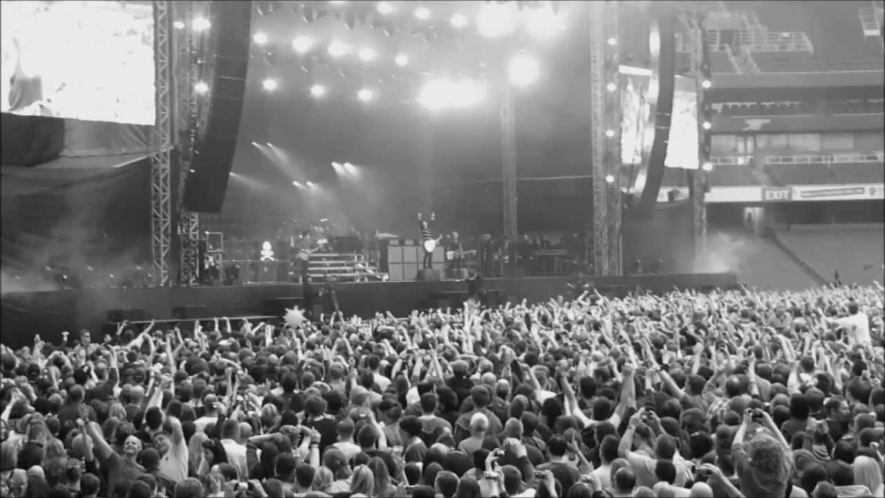 Green Day - Boulevard of Broken Dreams ... Live at Emirates Stadium London 2013