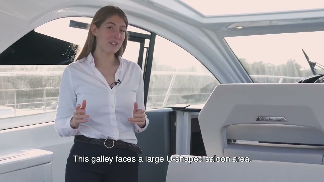 BÉNÉTEAU Gran Turismo 41 Walkthrough w/ Product Mgr. Mathilde Tertrain - Europa Yachts Philippines