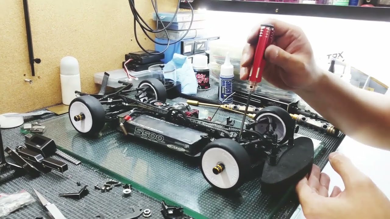 【RC TIPS】AWESOMATIX A800MMX PART7 裝神JOHNSON 分享俄妹車高懸掛設定
