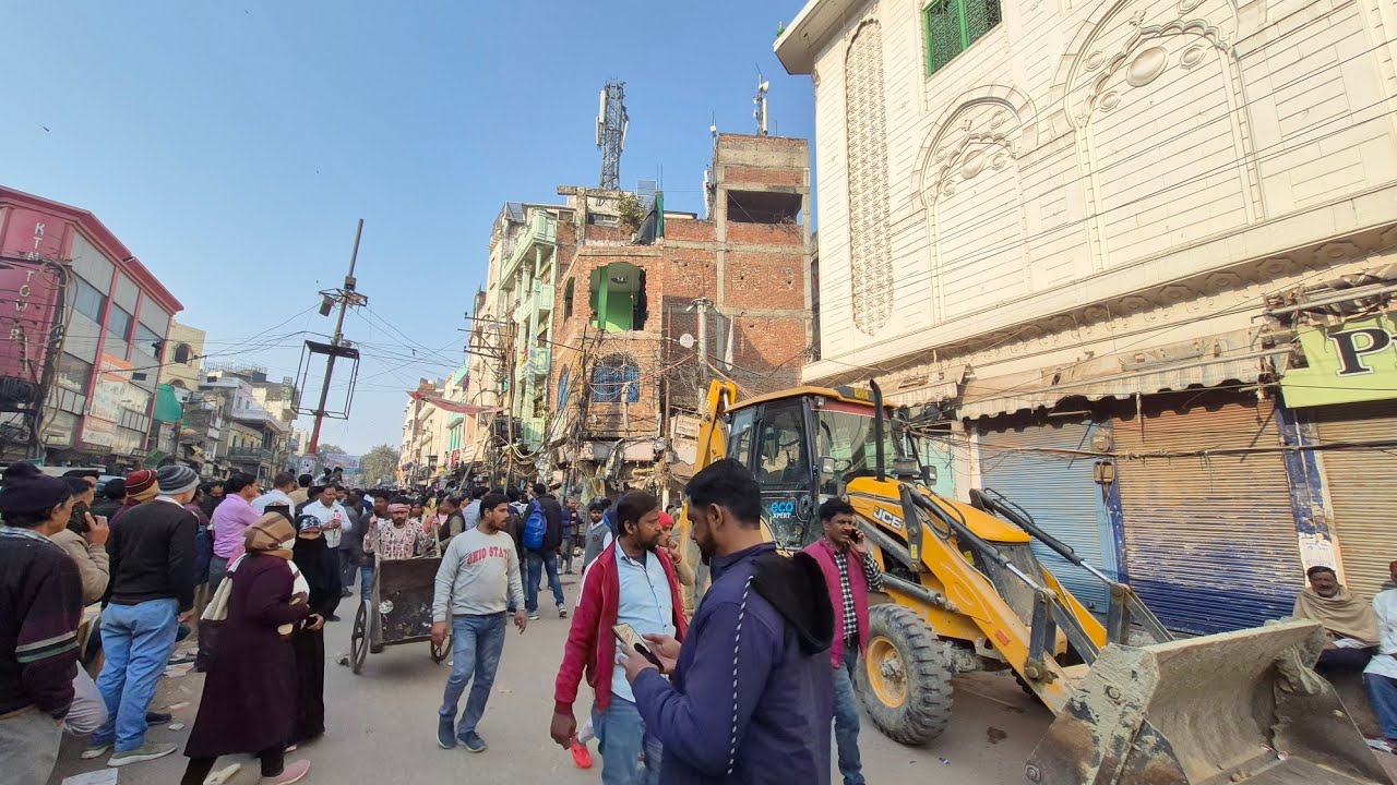 दालमण्डी मार्केट पर चला योगी जी का बुलडोजर | दालमण्डी मार्केट चौड़ीकरण | 