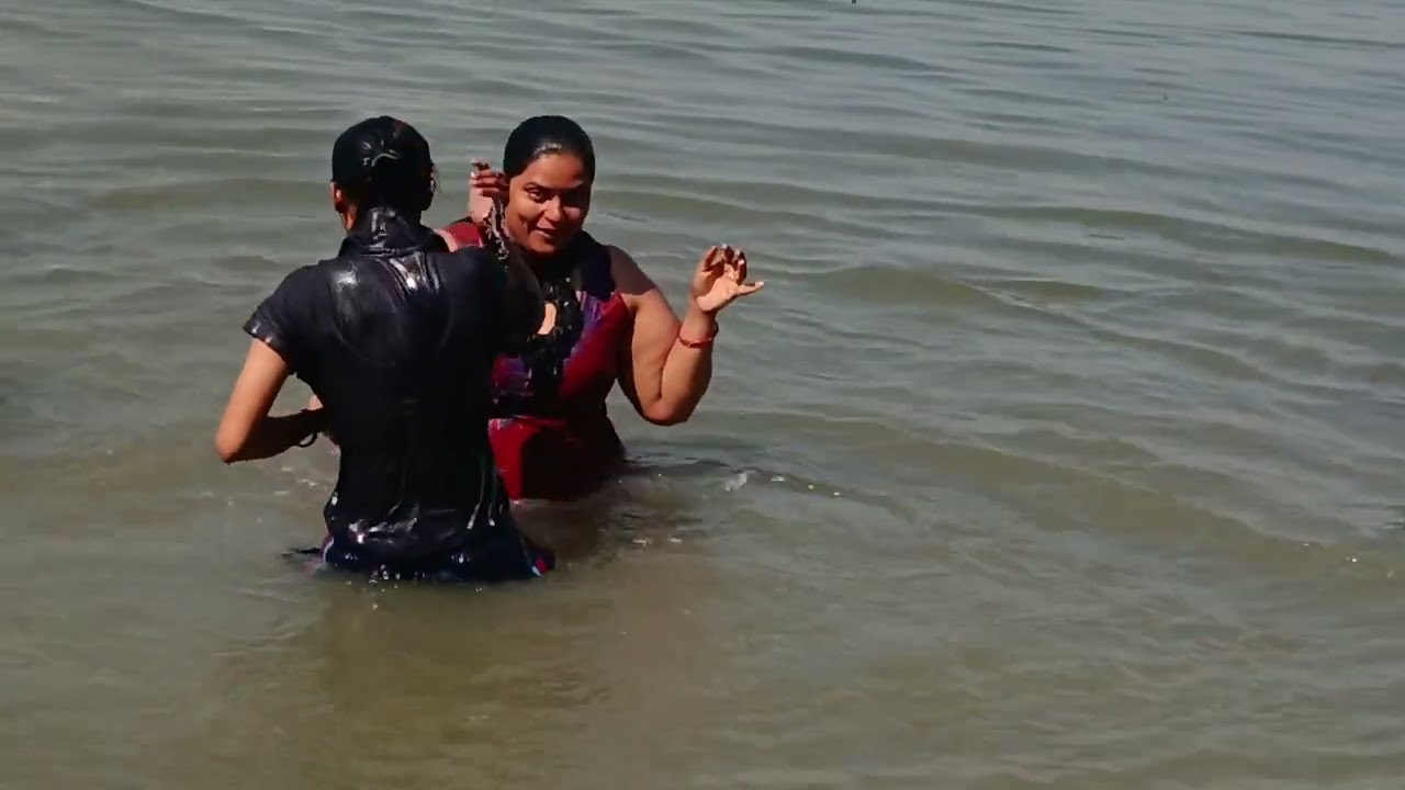 Aaj Hai amavasya aur ham log Gaye Ganga Ji nahane 🙏🙏🥰,#new blog ❤️@SwamiRamdevOfficial 