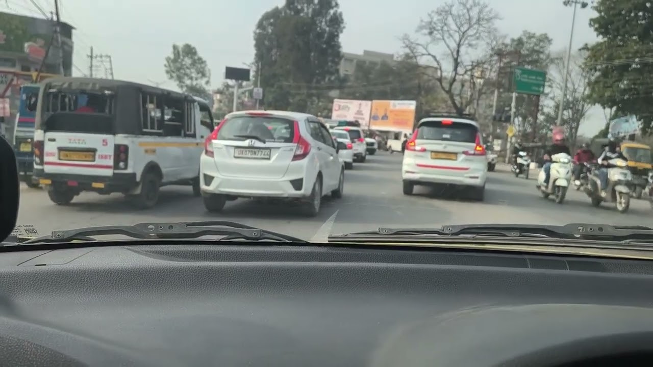 ट्रैफिक में चलना सीखें 