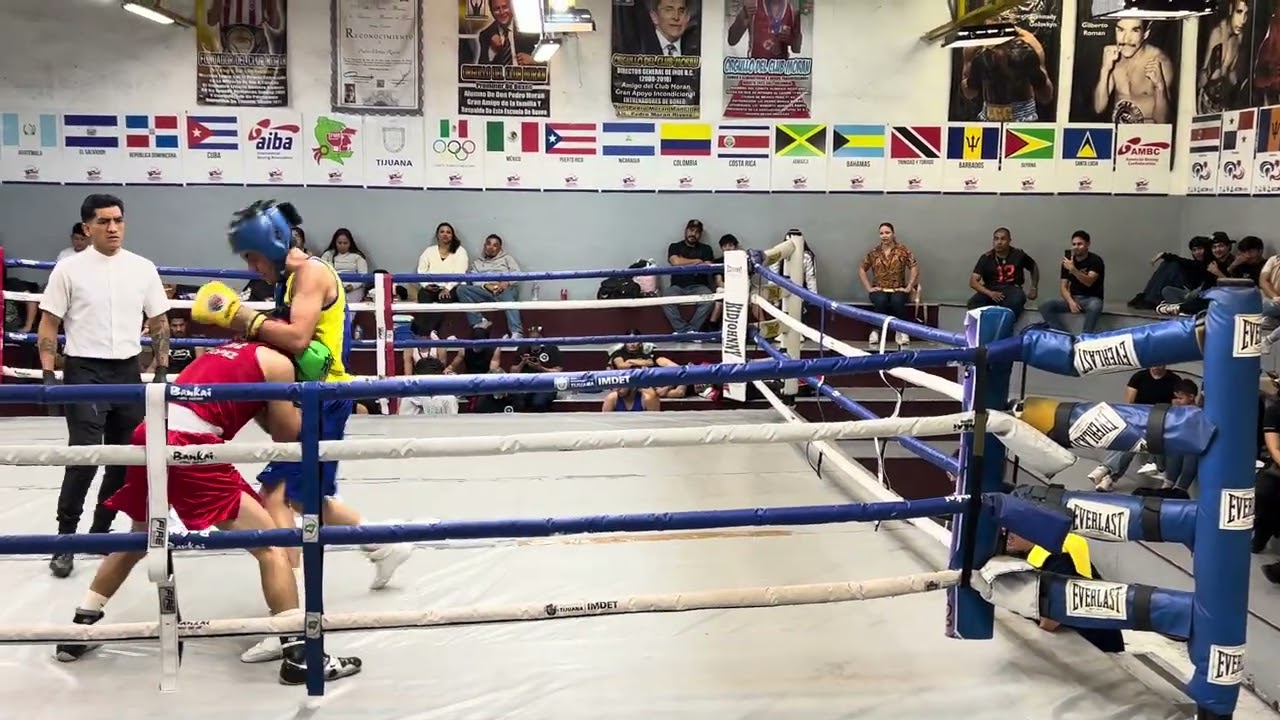 Edwin “Destroyer” Rabago (Careta Azul) Vs Dominguez Lopez Round 3