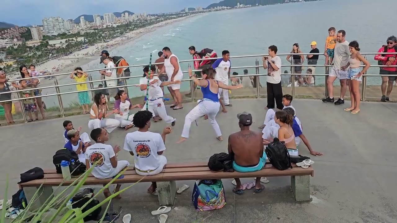 Capoeira roda grande 