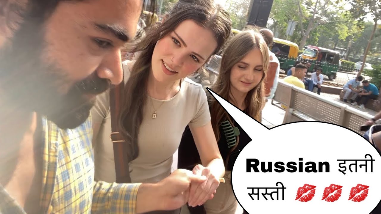 Russian girl proposed me at CP Delhi 😍| Propose too many girls | Prikshit Bhola Vlogs