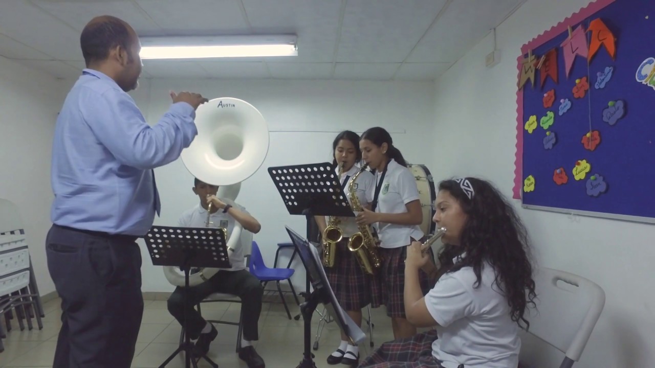INSTITUTO BILINGUE CRISTO DE LOS MILAGROS