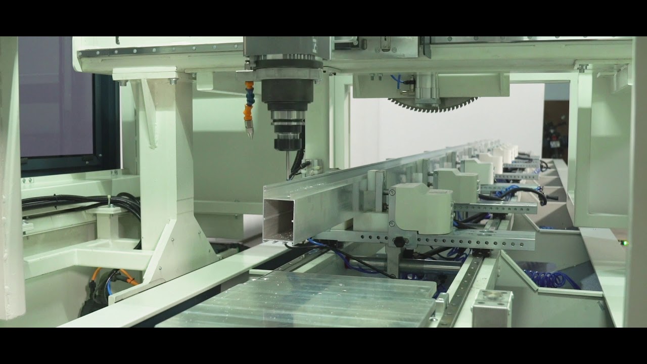 ino XP 8000 IND - Gantry 4 Axis CNC Profile Machining Center with 90 degrees Sawblade.