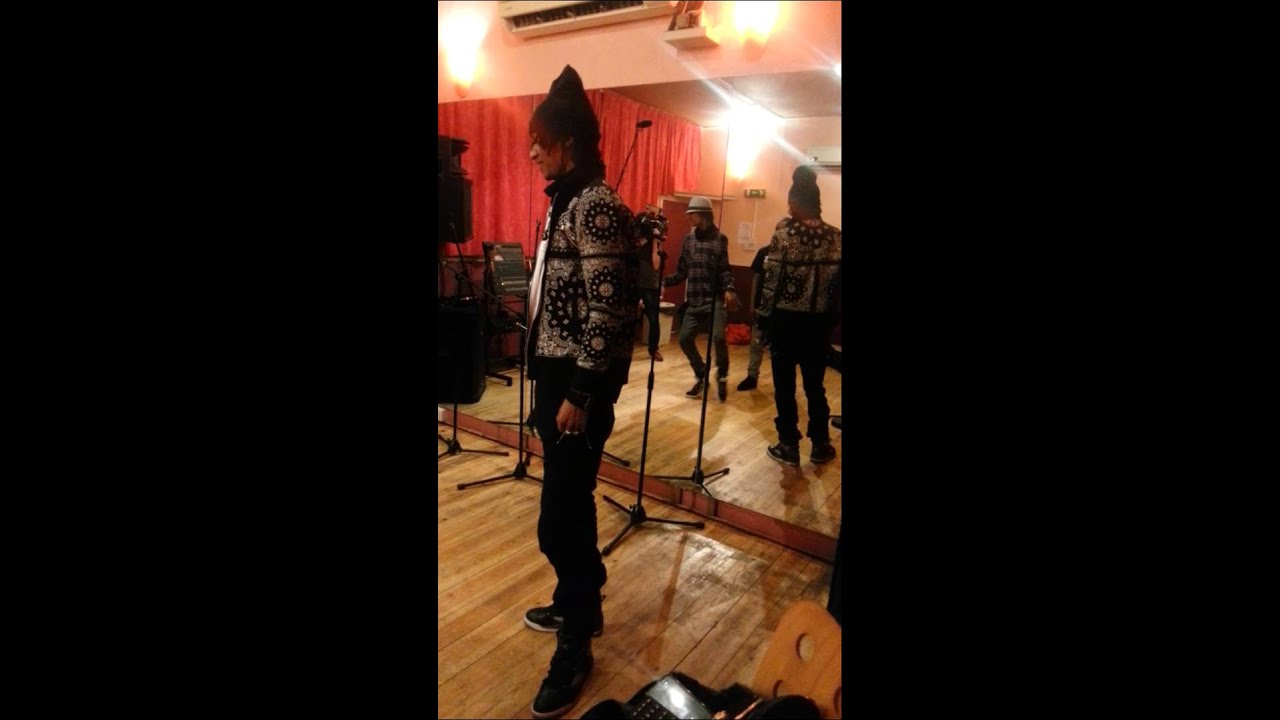 Les twins freestyle husky studios 16/04/14
