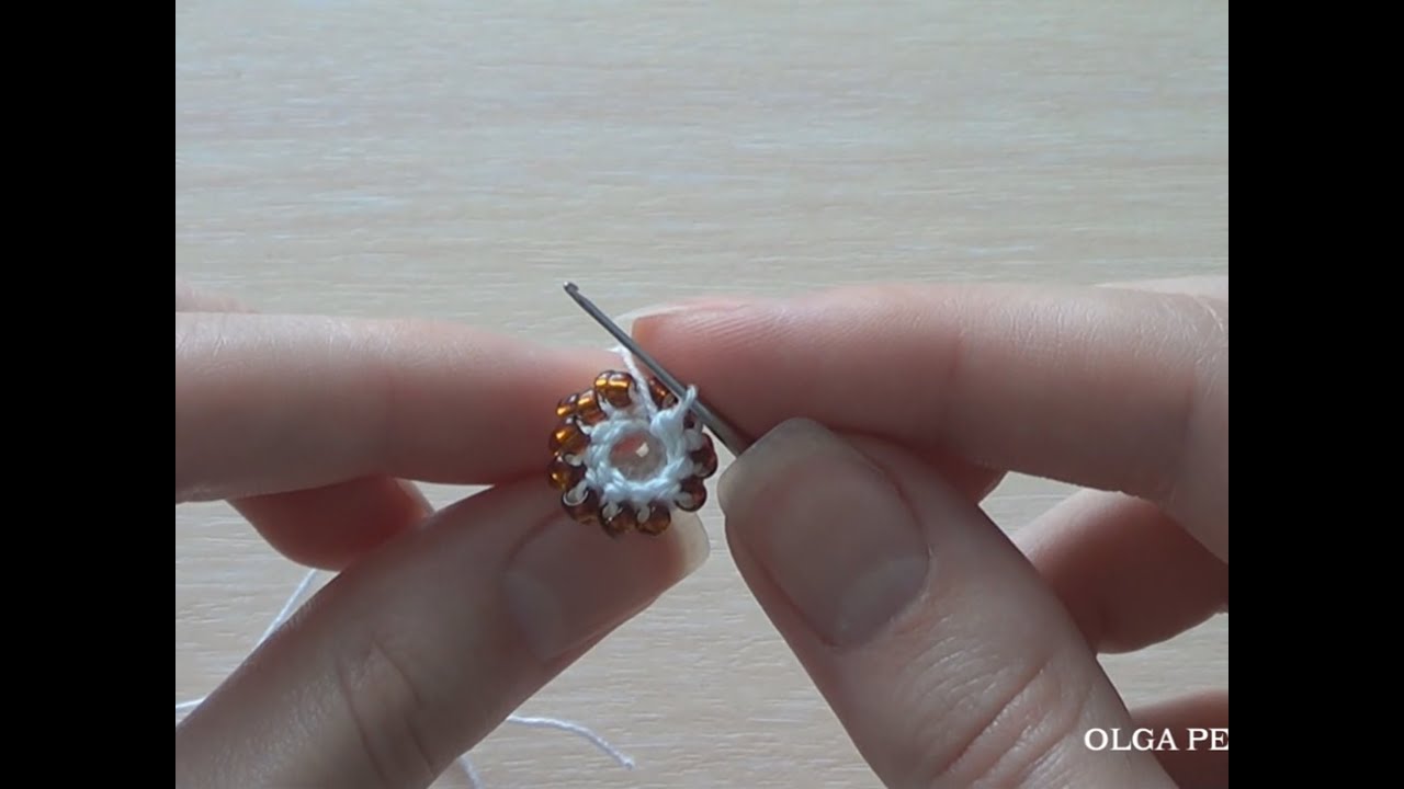 Вяжем толстый жгут столбиком. Вариант второй. Knit thick column of wiring. The second option.
