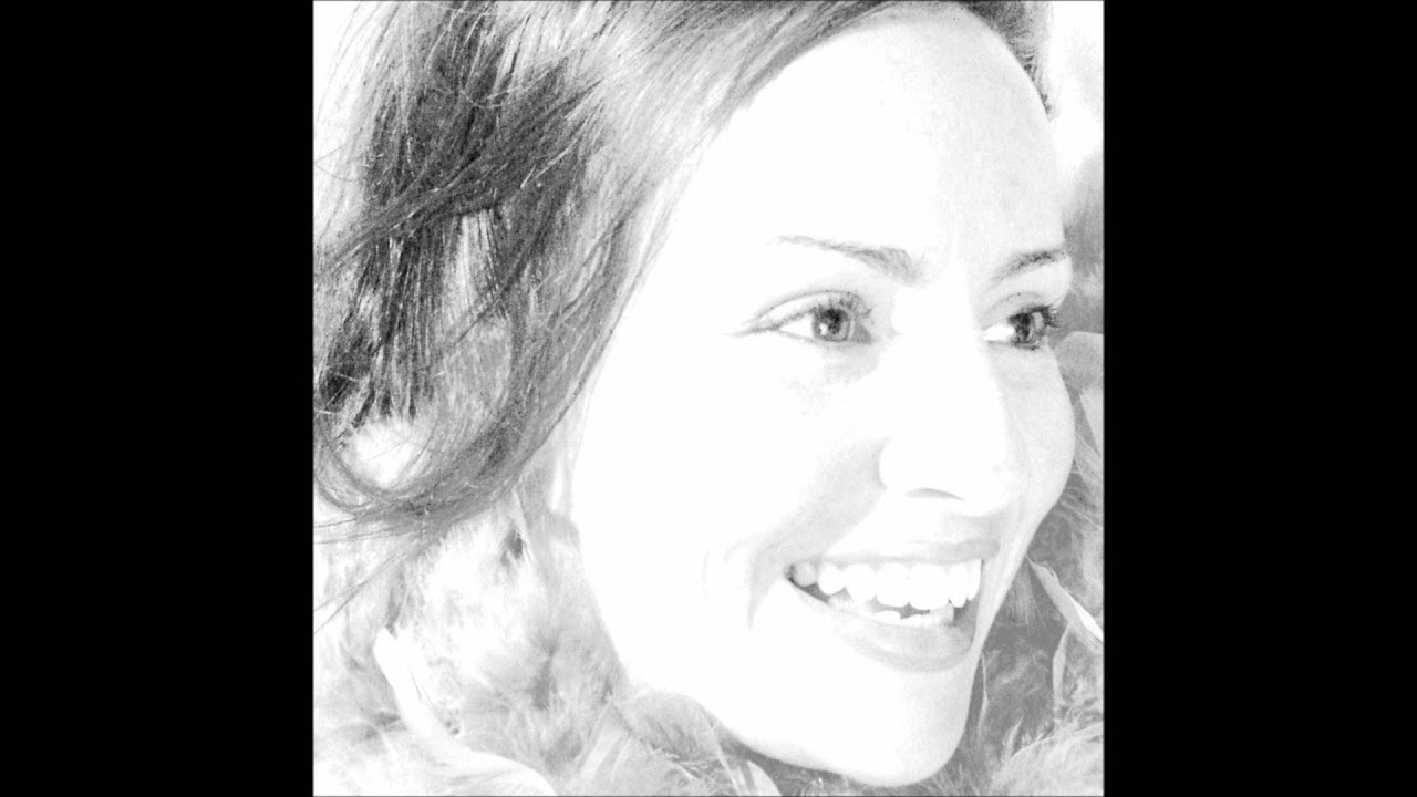 Suzy Duffy - Look Me Over.