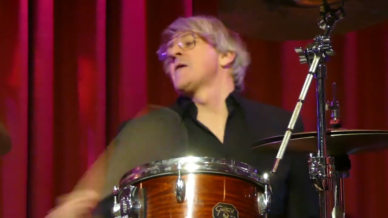 Mario Goossens Gaf ook drumsolo weg tijden drumpraat in Grolloo (eerste 6 seconden geluid niet goed)