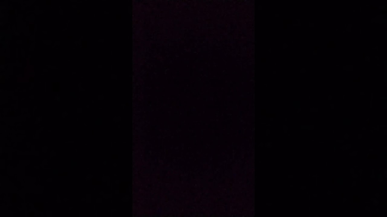 Hola unos ruidos de aire acondicionado pa dormir sino tenes aire