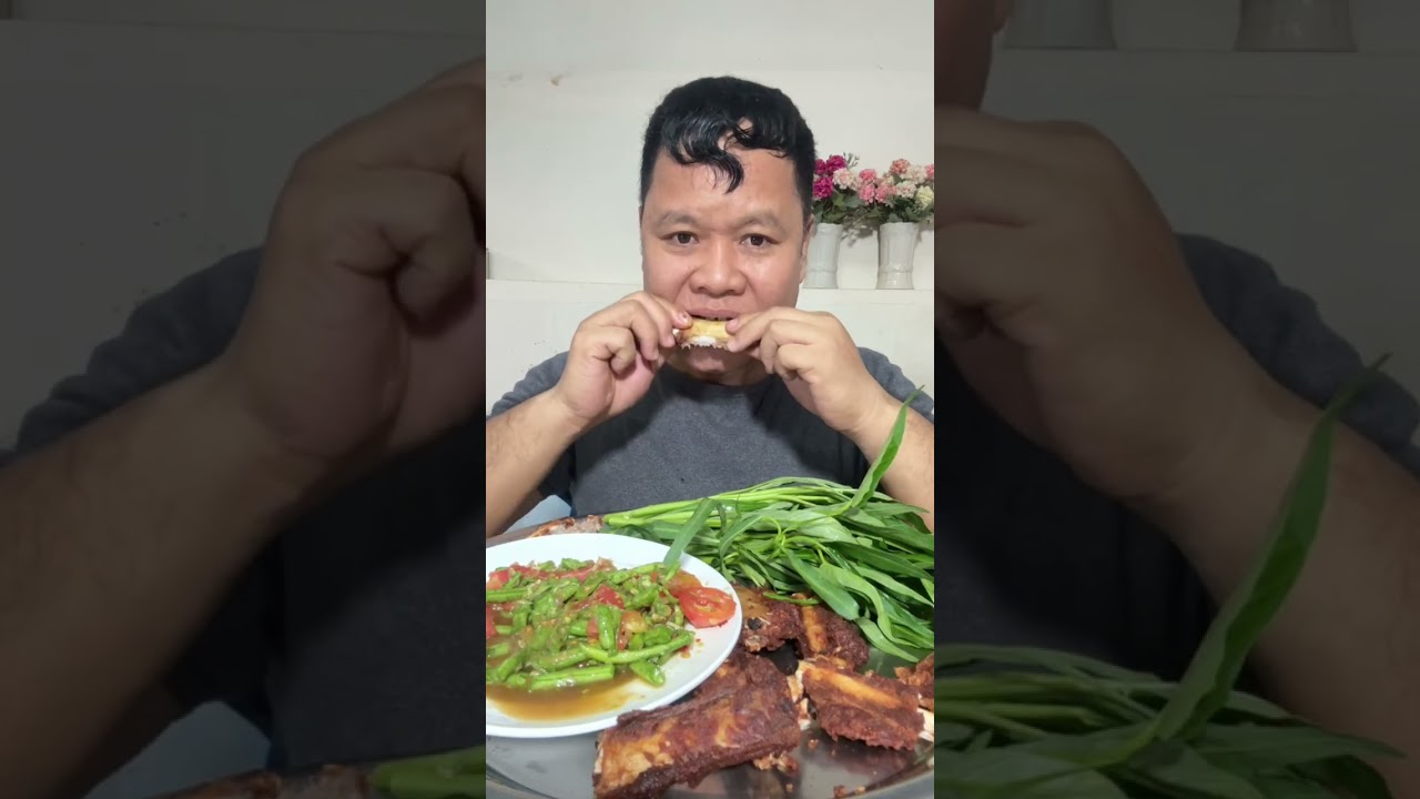 ตำถั่วซี่โครงหมูทอดแซ่บแซ่บ