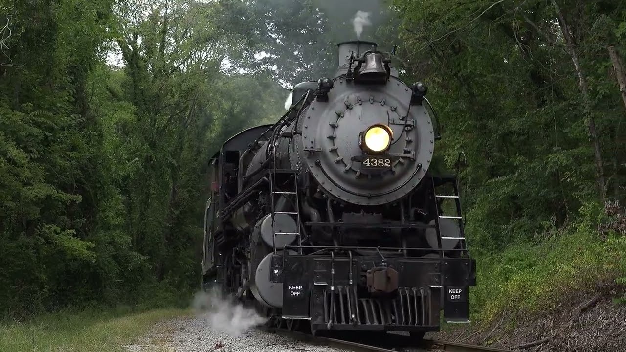 Gulf, Mobile, & Ohio 4382 - The Missionary Ridge Rebel