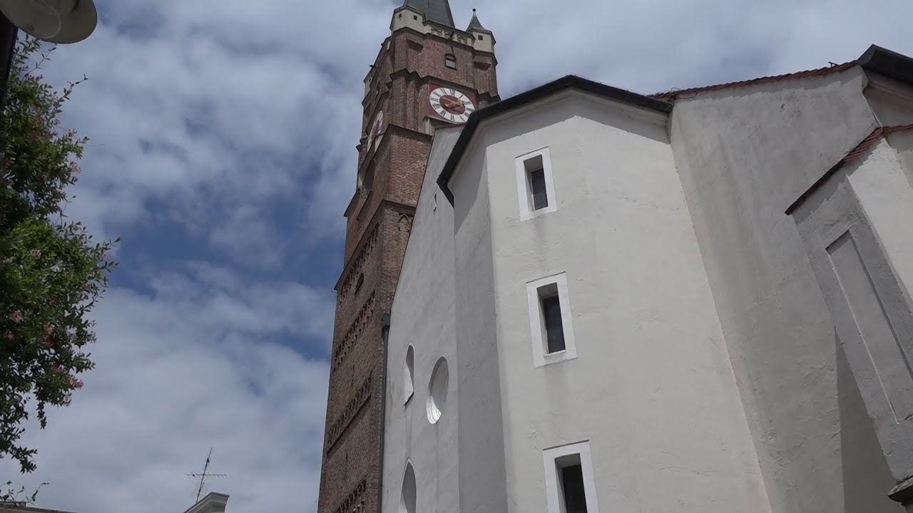 Pfarrkirchen - Eine filmische Stadtführung 04 Die Stadtpfarrkirche