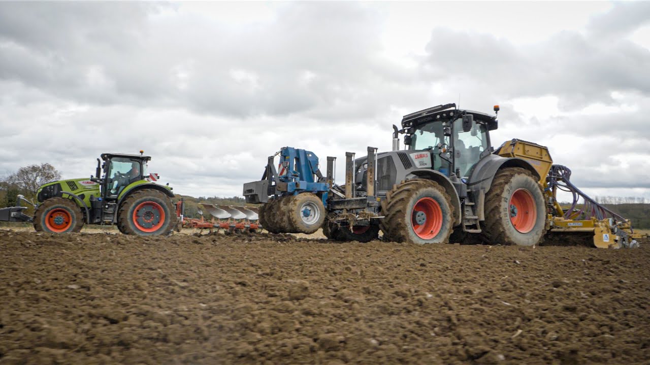 Team Claas axion aux semis de céréales dans ce Gaec I Claas axion 850 (Black and Green) & 820