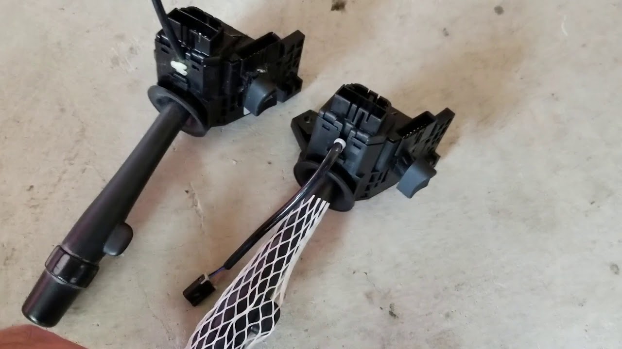 2005 GMC Yukon Denali Turn Signal Switch Replacement
