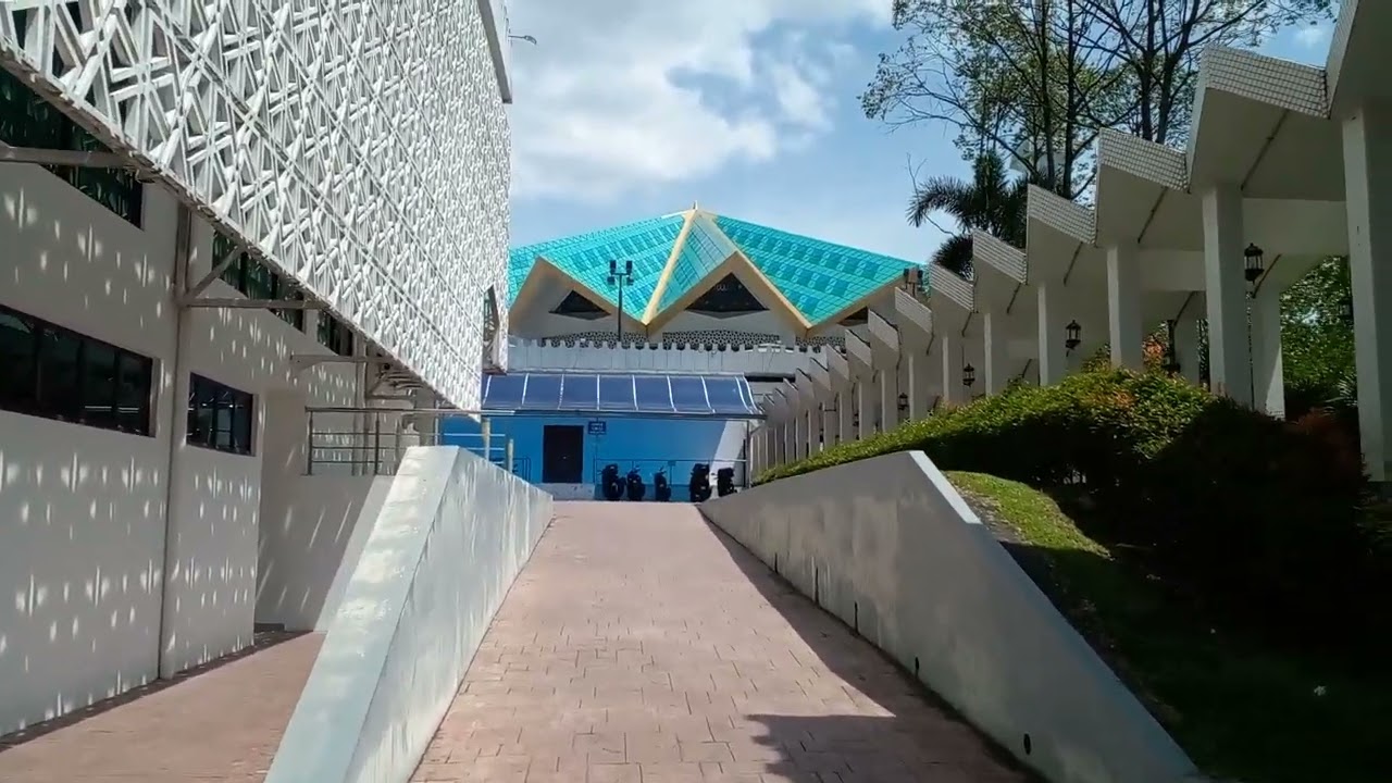 Masjid negara KUALA LUMPUR 