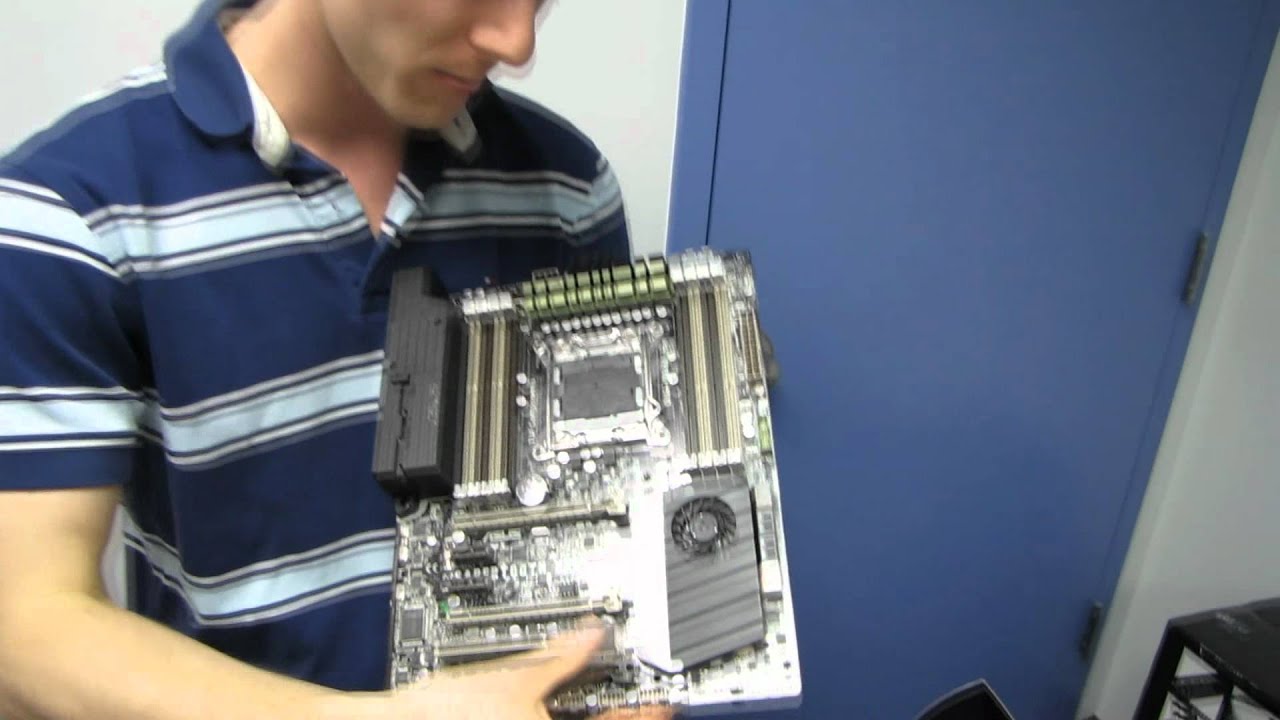 ASUS X79 Sabertooth TUF Series Gaming Motherboard Unboxing & First Look Linus Tech Tips