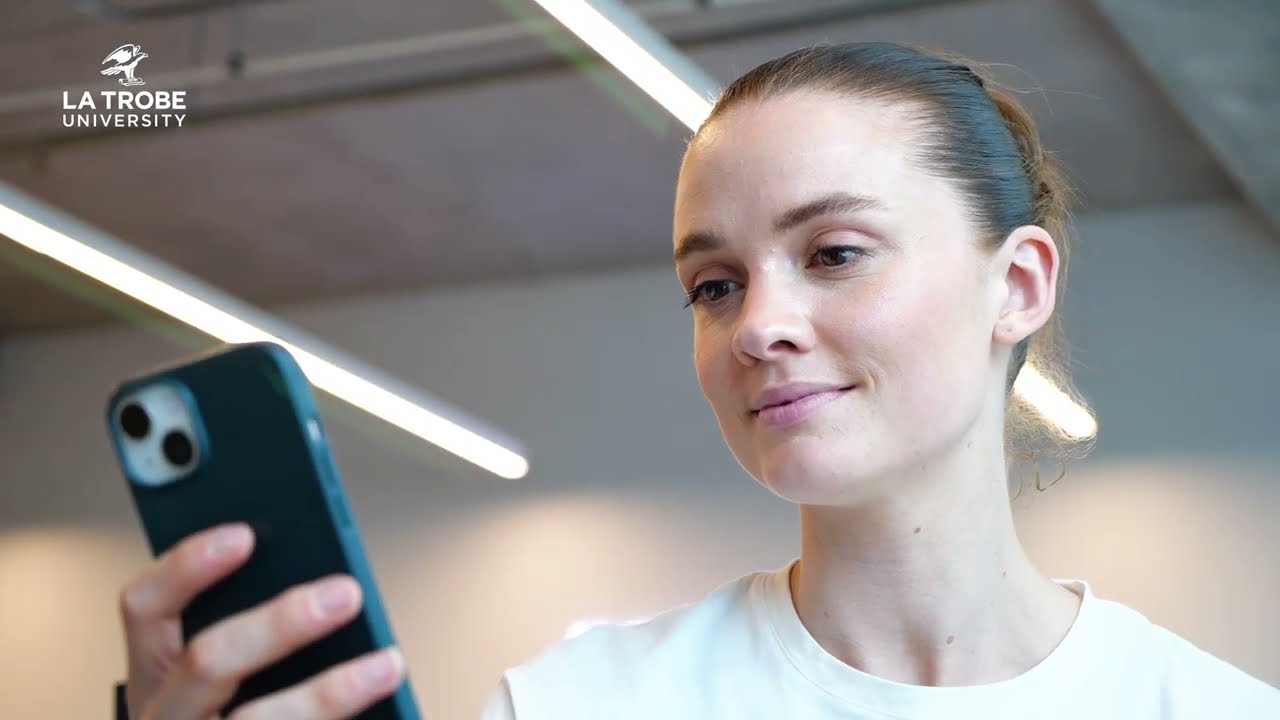 Laura Henshaw | La Trobe University Young Achiever Award winner, 2022