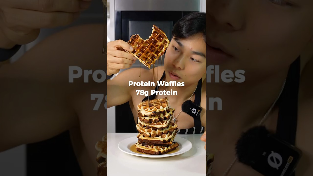 The TASTIEST 5 Ingredient Protein Waffles 🧇