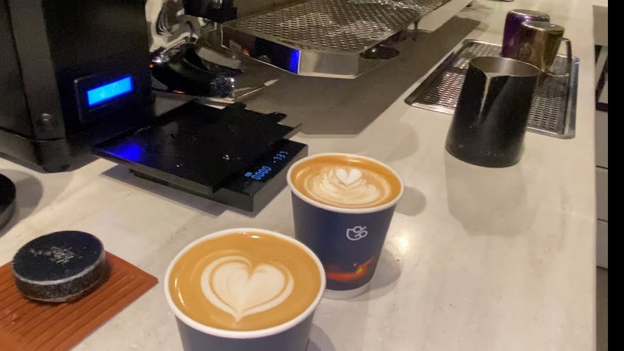 Latte Art ❤️☕️ #coffee #coffeeart #اكسبلور #latteart #اكسبلور #barista 