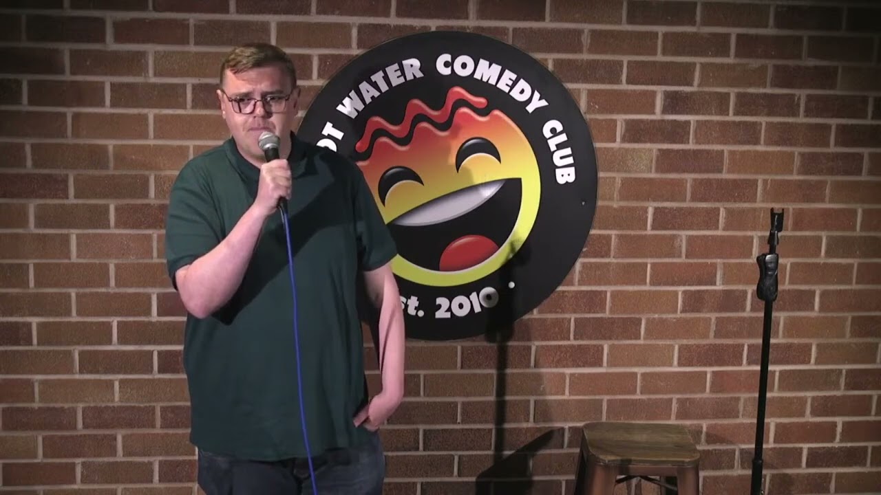 David Walton LIVE at Hot Water Comedy Club