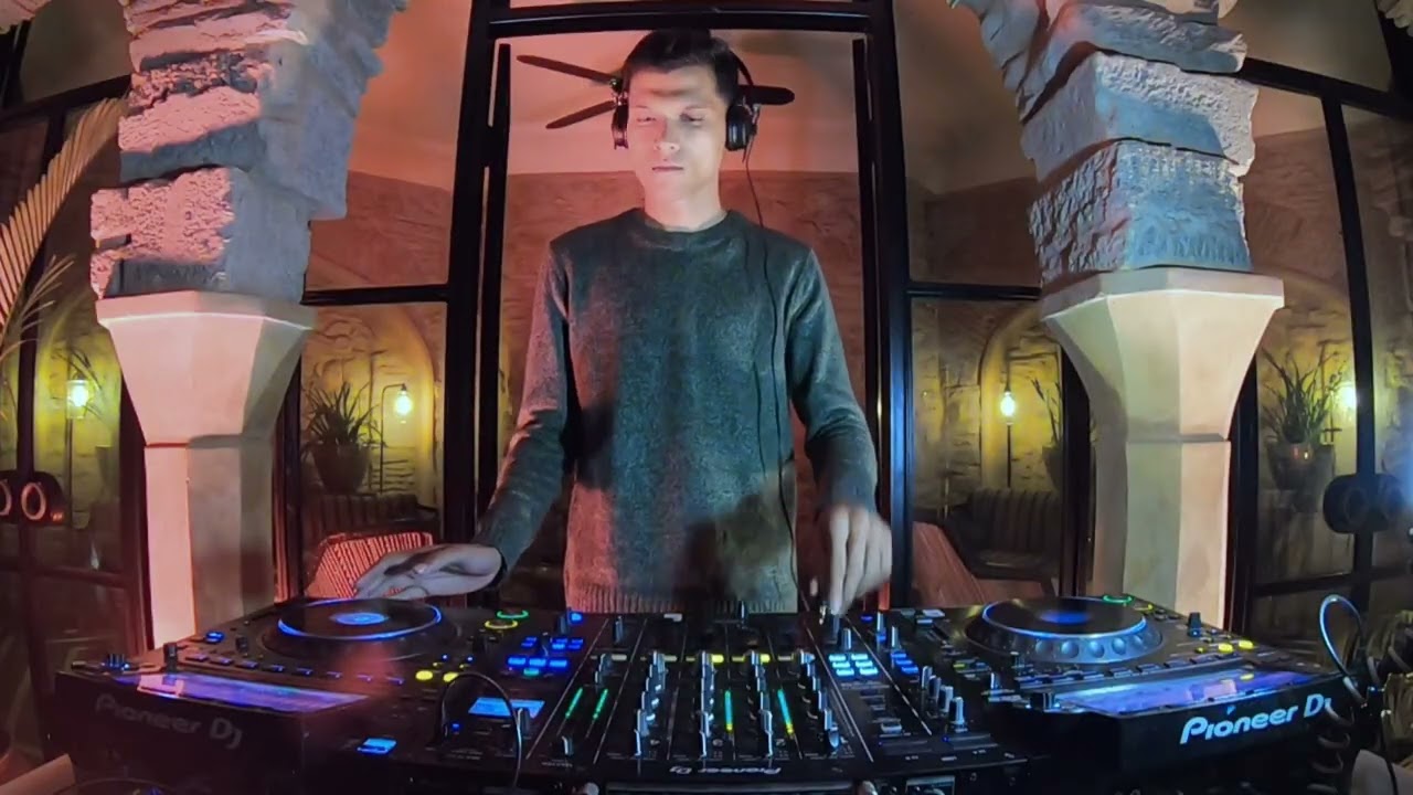 Progressive House 2026 #3 I Live DJ Set at City Palace Jaipur I Dark  Melodic Techno Mix 4K I Volar